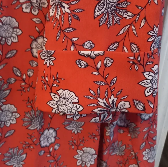 Catherine's Plus Size Floral Blouse - Picture 3 of 8